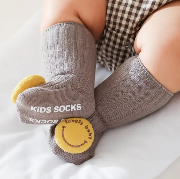 Adorable Cartoon Hemed Baby Socks